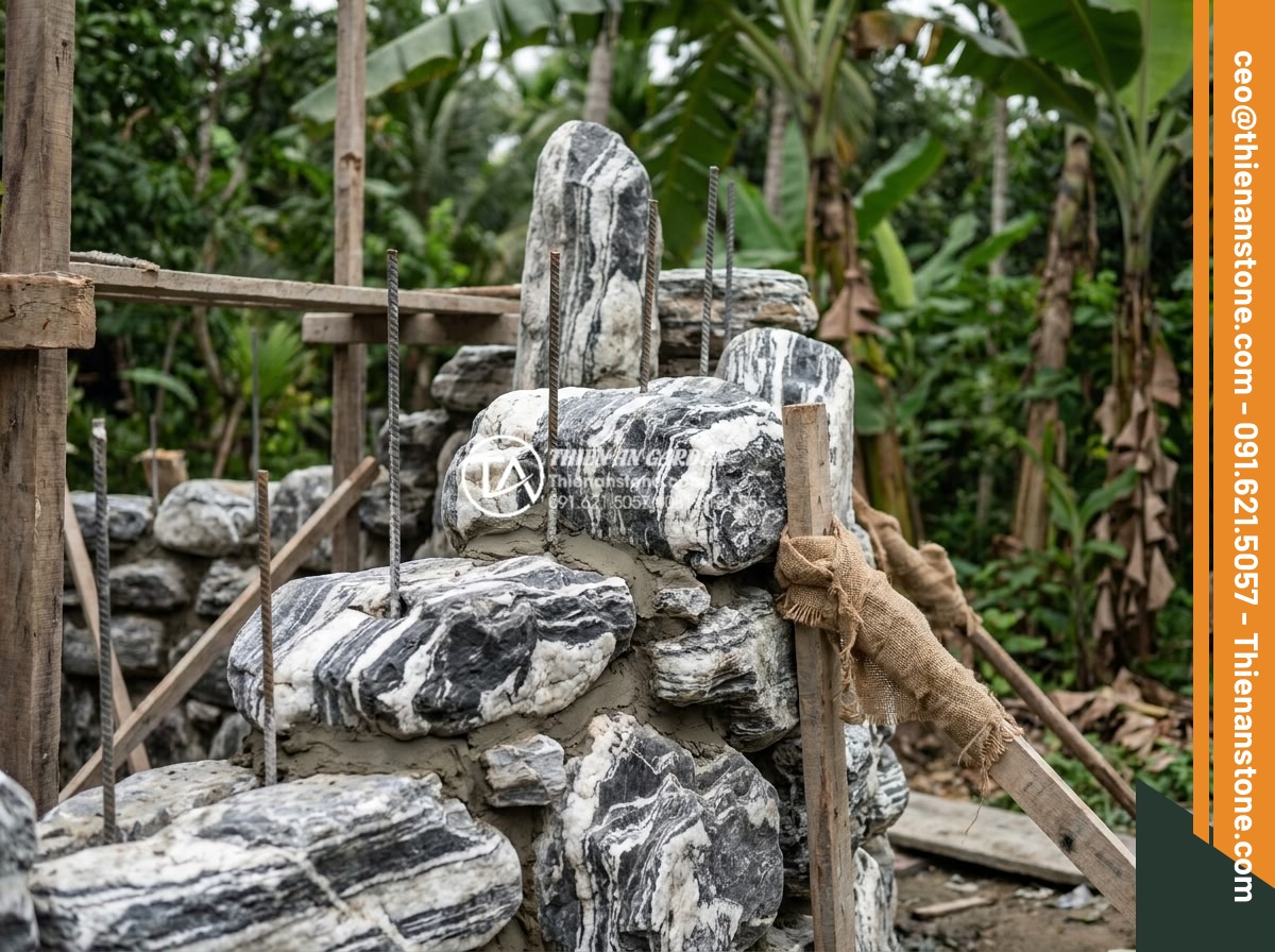 Hướng dẫn cách gắn keo và ghép đá tuyết sơn vững chãi nhất - Professional non-bo construction using large tuyet son stones with hidden steel 