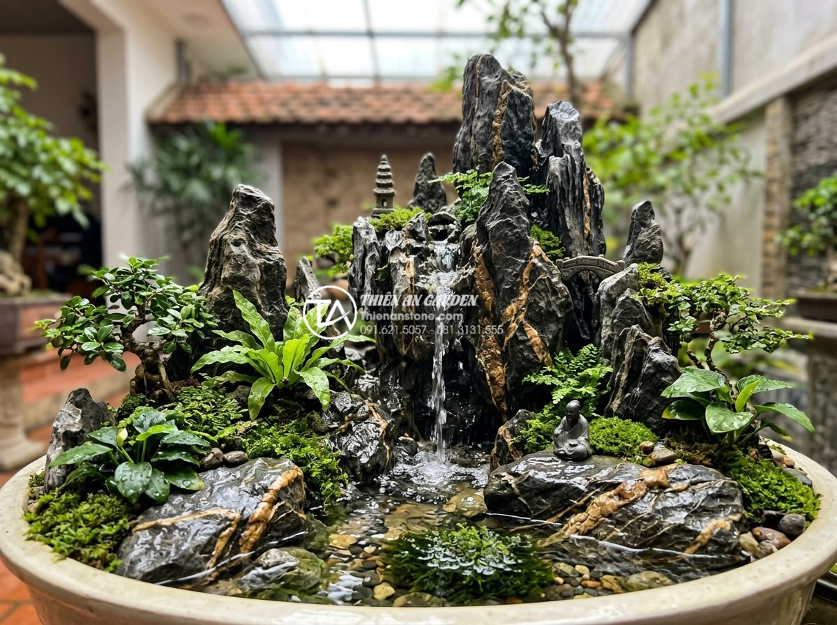 Hướng dẫn tự làm tiểu cảnh giếng trời mini tiết kiệm chi phí - Detailed close-up photograph of a miniature skylight garden scene featuring natu