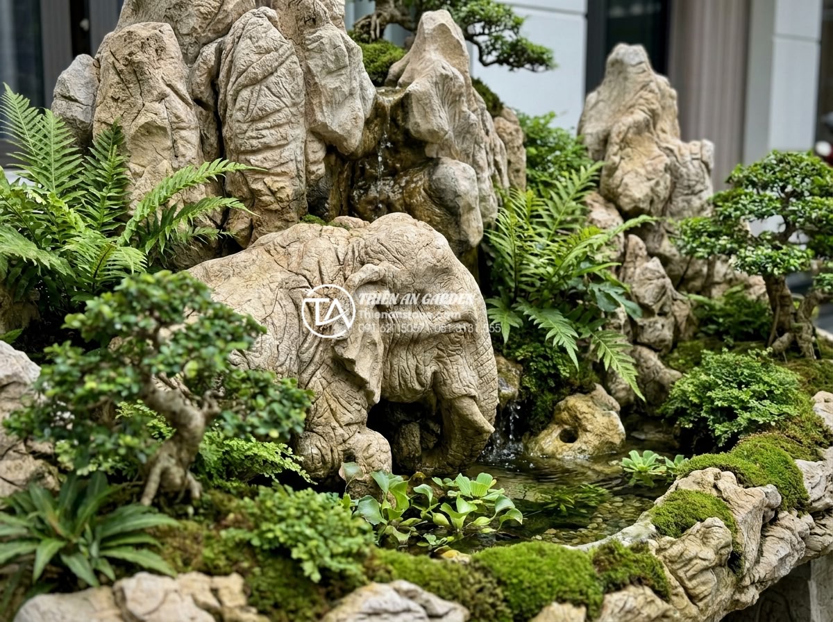 Hướng dẫn thiết kế tiểu cảnh sân trước chuẩn phong thủy và kiến trúc - Intricate hand-carved stone rockery and mountain miniature integrated with small