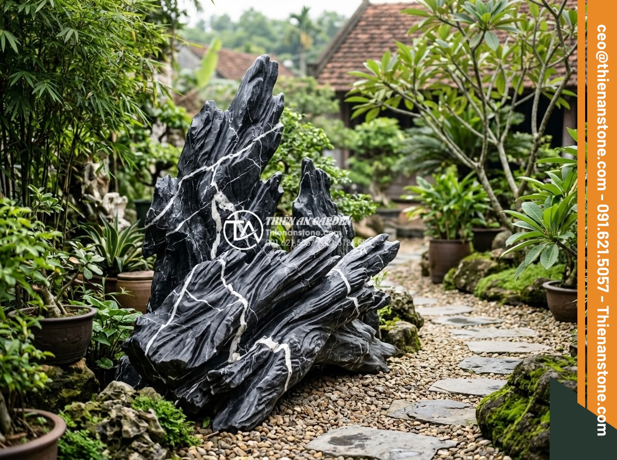 Cách xử lý rêu mốc cho tiểu cảnh làng quê ngoài trời vào mùa mưa - Professional stone craftsmanship and maintenance services for durable rural gard