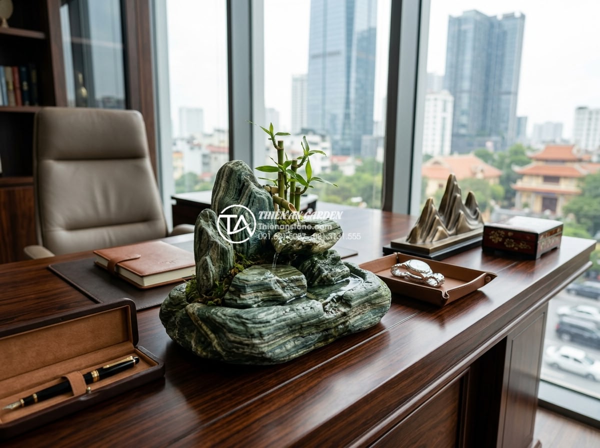 10 Mẫu tiểu cảnh ống tre mini để bàn làm việc hút tài lộc năm 2026 - Final luxurious office desk with selected mini bamboo water feature, inspiring w