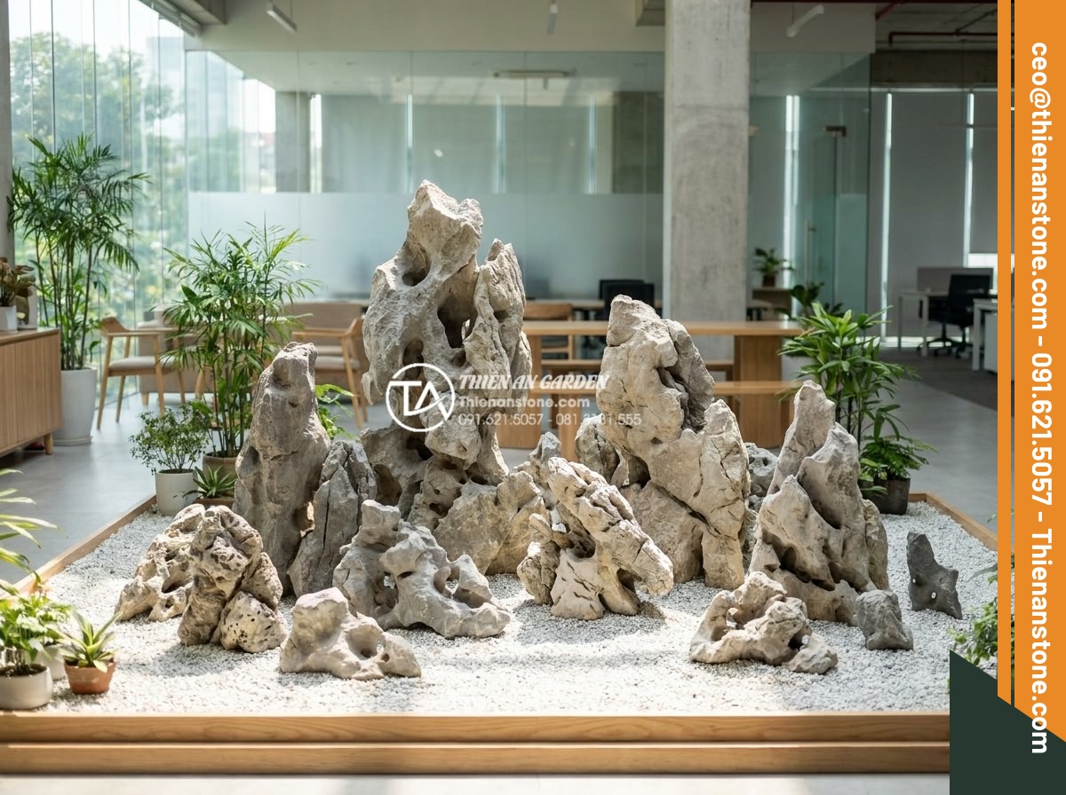 Ứng dụng tiểu cảnh thiền trong văn phòng làm việc để giảm stress - Close-up details of polished and rough natural stone samples arranged in a zen-i