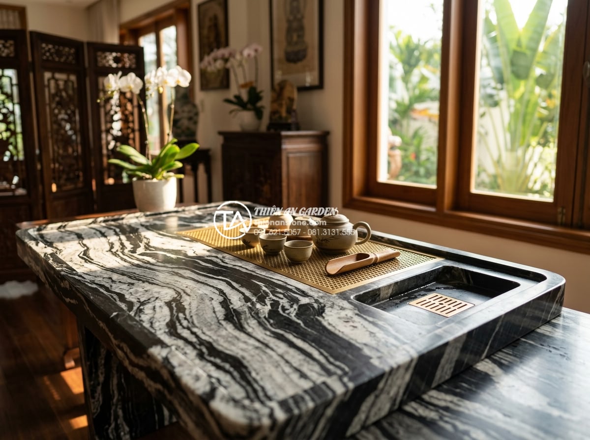 Bàn trà đá bán quý (Quarts, Amethyst): Đẳng cấp sưu tầm của đại gia - Hình 17 Bàn trà đá bán quý (Quarts, Amethyst): Đẳng cấp sưu tầm của đại gia - Wealthy family enjoying morning tea around a stunning Amethyst coffee table in s