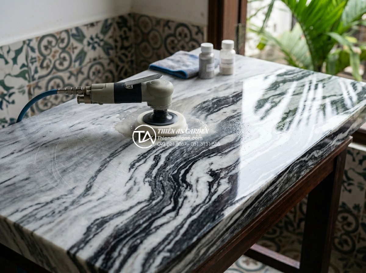 Lavabo Đá Nguyên Khối: Đẳng Cấp Sang Trọng Từ Sự Nguyên Sơ Và Bền Bỉ - Close-up demonstration of professional stone restoration technician carefully po