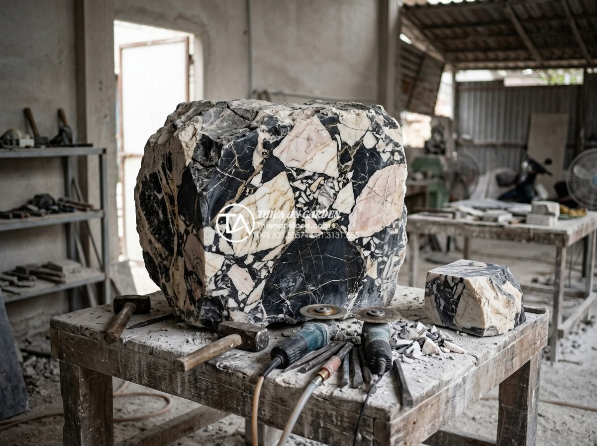 Lavabo Đá Tự Nhiên: Tuyệt Tác Từ Thiên Nhiên Cho Không Gian Phòng Tắm 2026 - Raw uncut block of premium natural onyx stone with beautiful translucent layers 