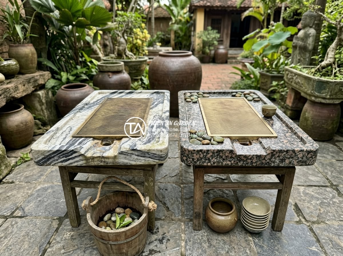 Mẫu bàn trà đá Granite (đá hoa cương) siêu bền cho khu vực ngoài trời - Comparison view of granite tea table versus marble table in outdoor setting show