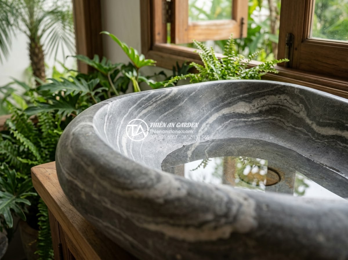 Top 15+ Mẫu Lavabo Đá Cuội Tự Nhiên Độc Bản - Mang Cả Suối Rừng Vào Nhà - Close-up detail of a luxurious natural cobble stone bathroom sink with organic c