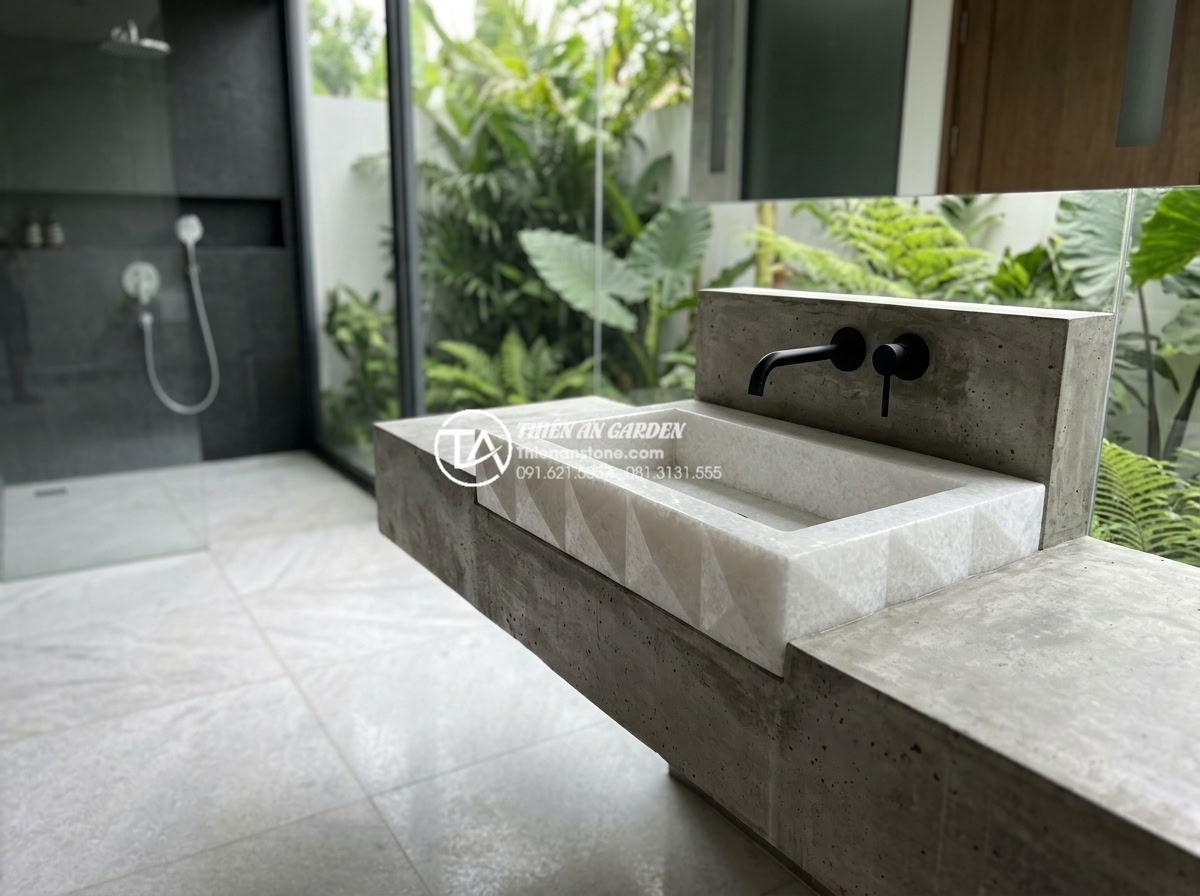 Xu Hướng Lavabo Kim Cương: Đường Cắt Sắc Sảo Cho Gia Chủ Cá Tính - Finished custom diamond-cut lavabo installed in a modern Vietnamese villa bathro