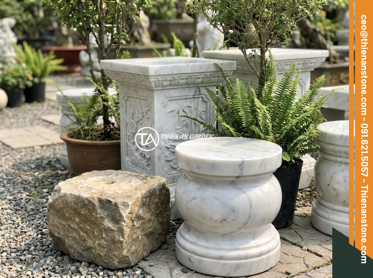 Đôn đá cổ kết hợp trang trí sân vườn truyền thống: Ý tưởng và mẫu tham khảo - Collection of different types of ancient Vietnamese stone pedestals including ro