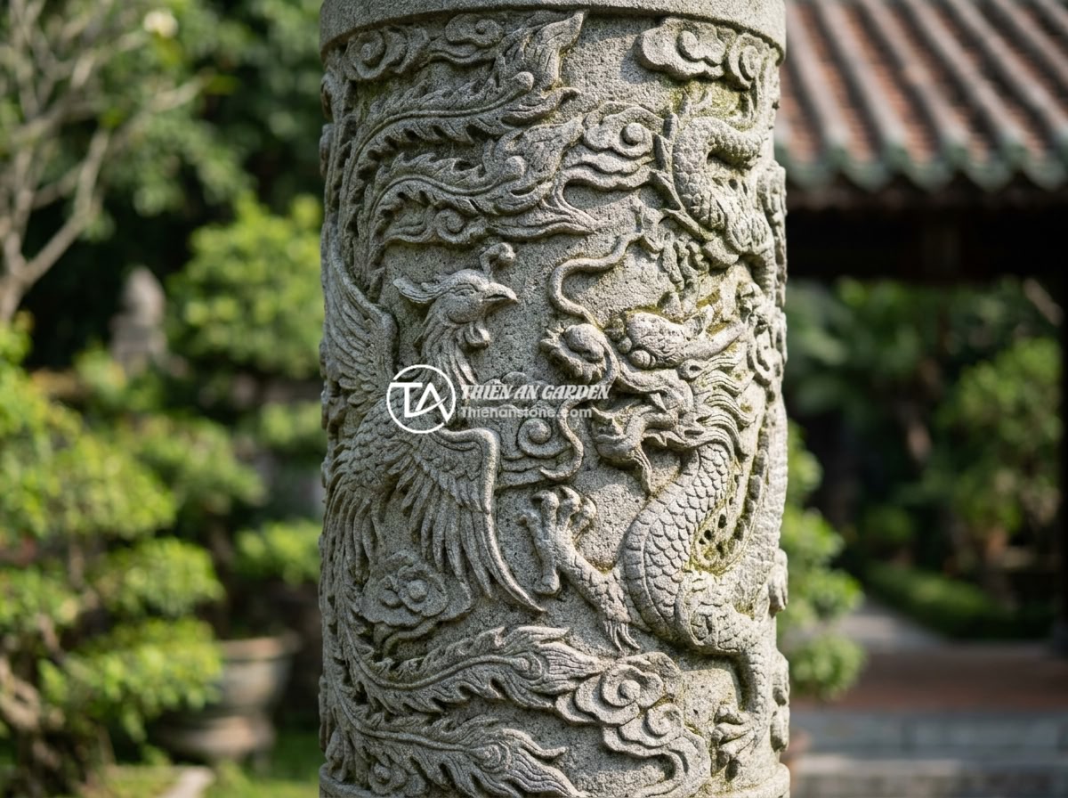FAQ Trụ Đá Hàng Rào: 15 Câu Hỏi Thường Gặp Và Câu Trả Lời Chi Tiết - Intricately carved natural stone fence pillar featuring traditional Vietnamese d