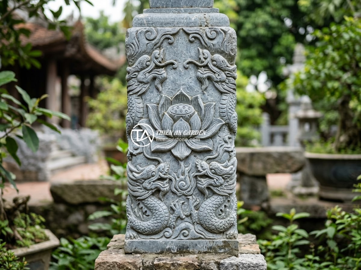 Giá Trụ Đá Hàng Rào Năm 2026: Báo Giá Chi Tiết Từng Loại Từ 1m Đến 3m - Close-up of a beautifully carved natural stone fence post with lotus flower moti