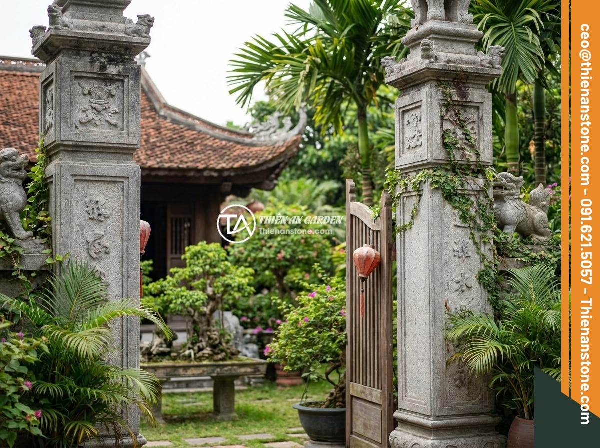 Trụ Đá Hàng Rào Phong Thủy: Cách Chọn Để Mang Lại May Mắn Tài Lộc - Elegant natural stone fence pillars at the entrance of a traditional Vietnamese