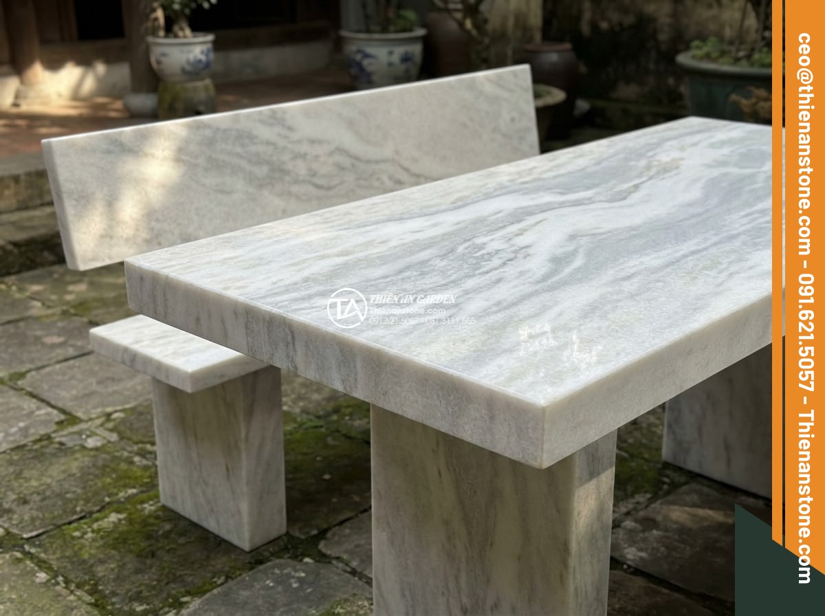 Bàn ghế đá Tuyết sơn - Hình 3 Bàn ghế đá Tuyết sơn - Extreme close-up photorealistic detail of the natural white and gray veining pat