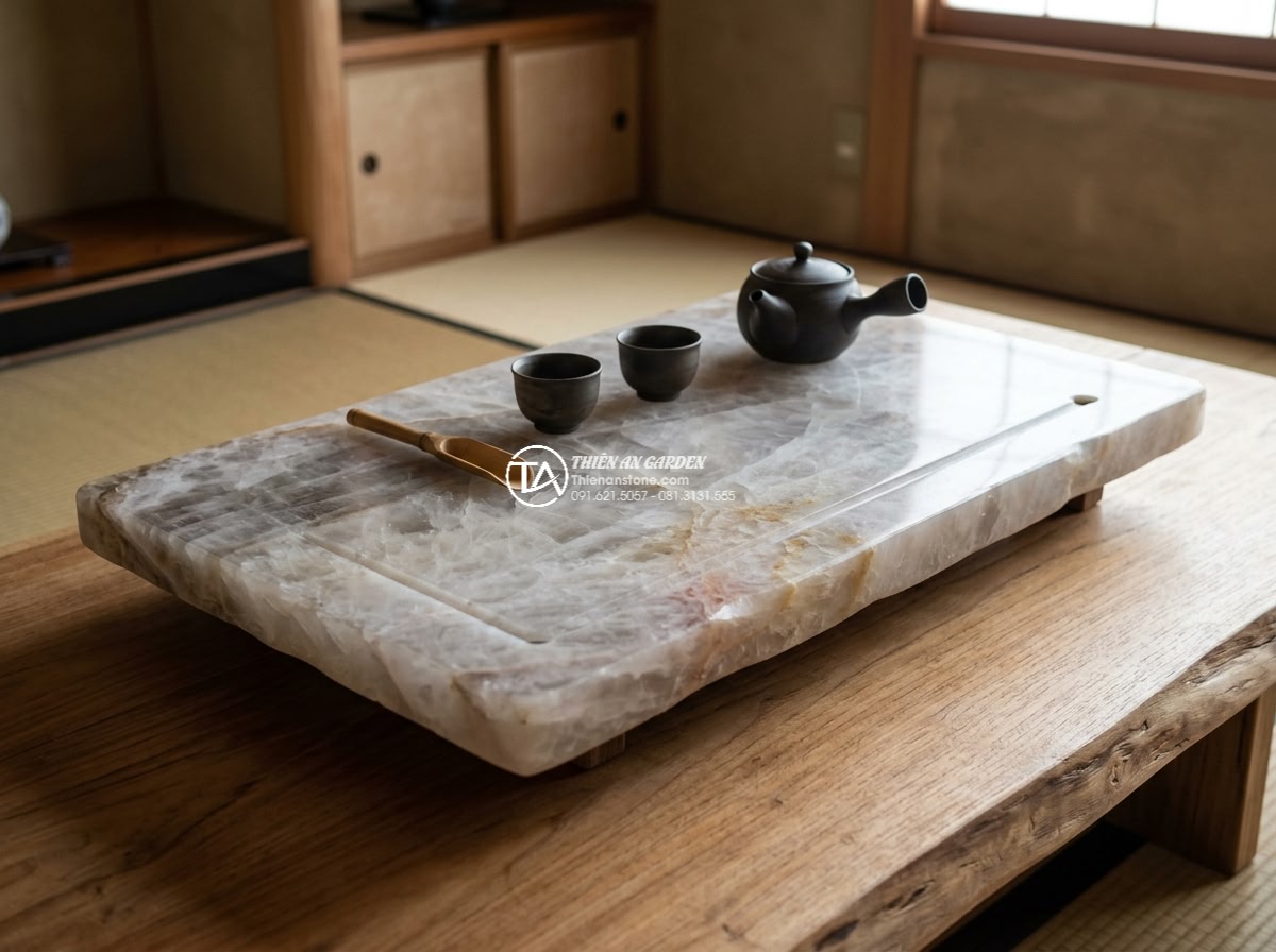 Bàn trà đá cẩm thạch - Hình 7 Bàn trà đá cẩm thạch - Harmonious photorealistic garden scene featuring a marble tea table placed accor