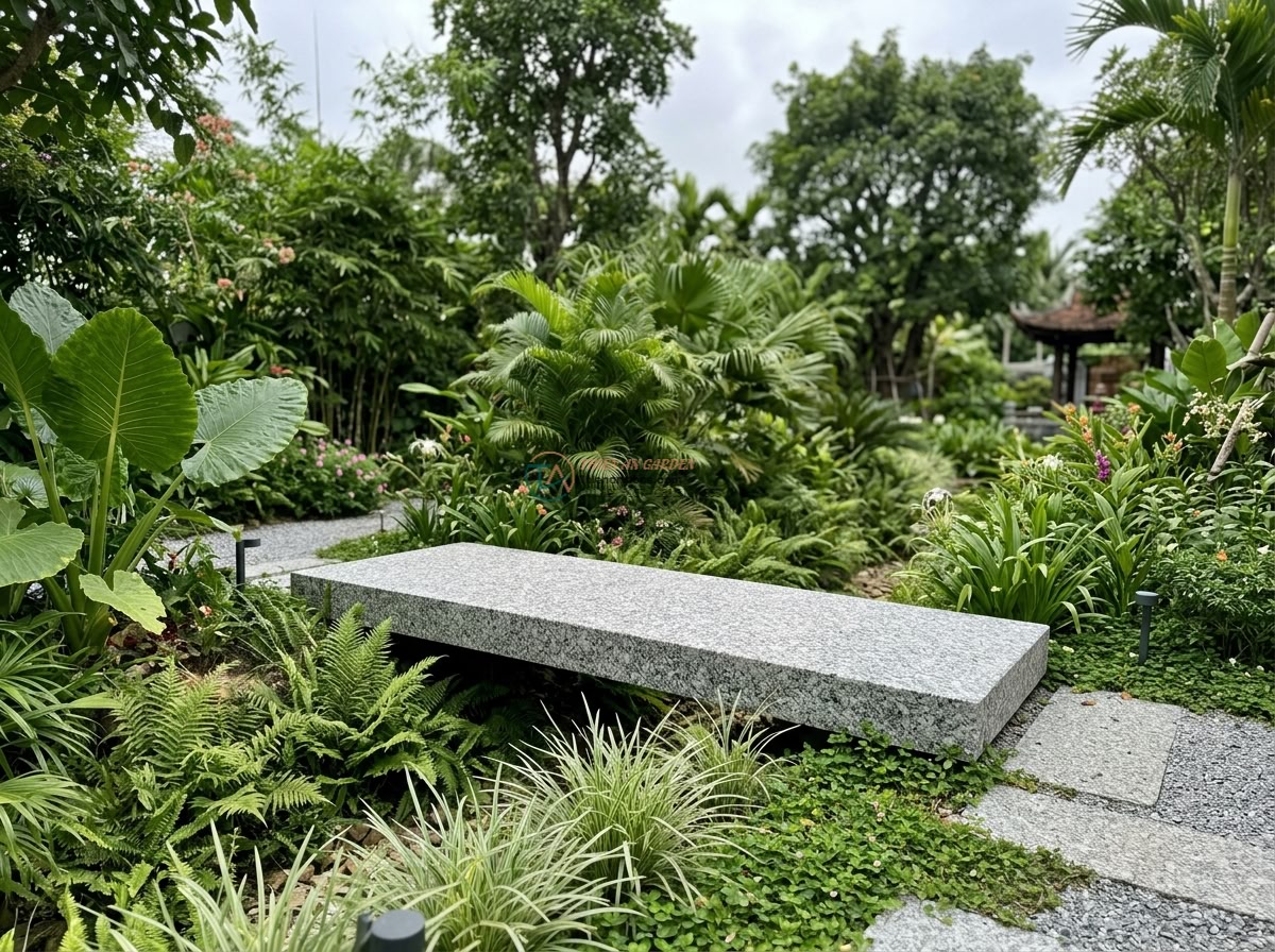 Cầu đá Granite trắng muối tiêu dáng thanh thoát: 180 x 70 x 15 cm.