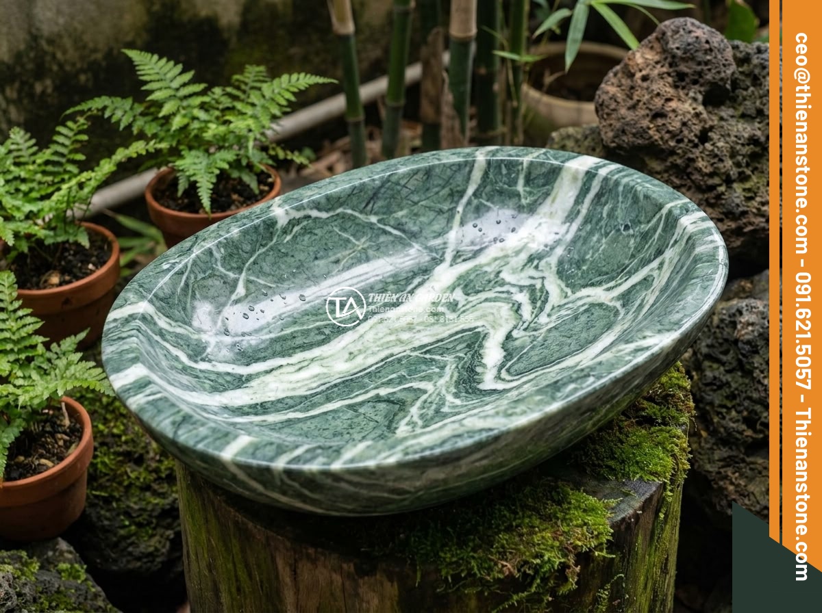 Lavabo đá xanh Ấn độ Oval dài 48cm - Hình 6 Lavabo đá xanh Ấn độ Oval dài 48cm - Intricate vein details on the surface of 48cm Indian green oval lavabo, artistic