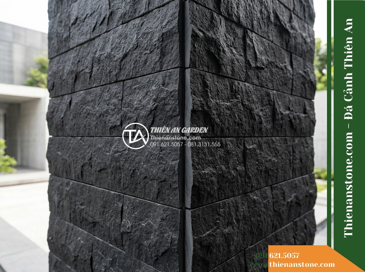 Đá ghép đen chẻ tay Quảng Ngãi | Bazan đen Quảng Ngãi | 10×40 cm