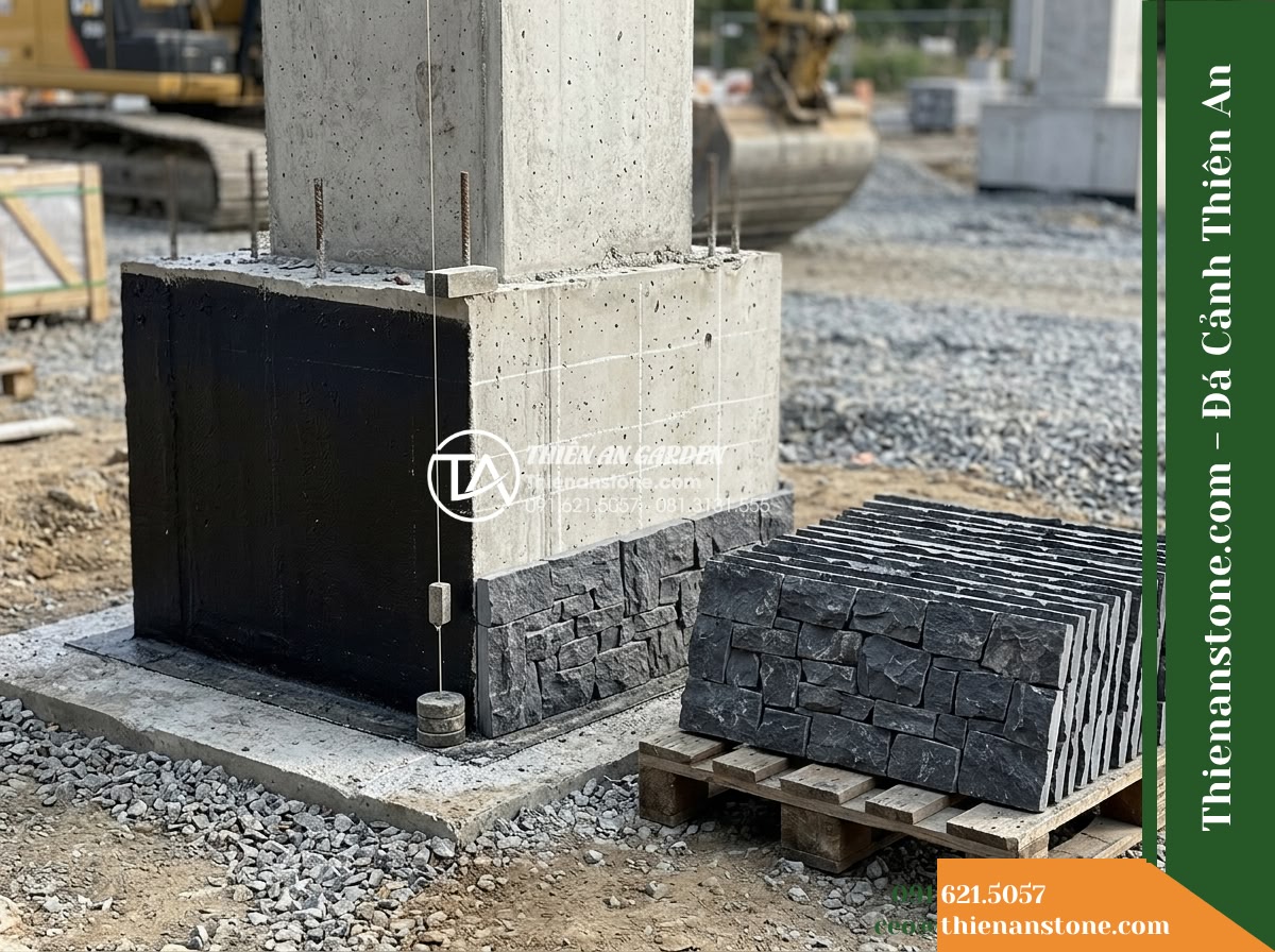 Đá ghép đen chẻ tay Quảng Ngãi | Bazan đen Quảng Ngãi | 10×40 cm