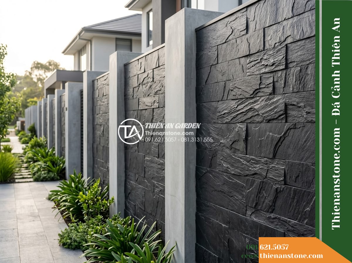 Đá ghép đen Đà Nẵng | Slate đen Đà Nẵng | 10x50 cm - Hình 1 Đá ghép đen Đà Nẵng | Slate đen Đà Nẵng | 10x50 cm - Long architectural perspective of an outdoor residential perimeter fence divided