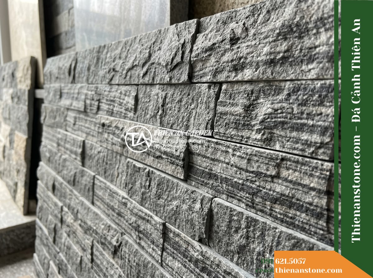 Đá ghép sọc dưa Hà Tĩnh | Marble sọc dưa Hà Tĩnh | 10x50 cm - Hình 4 Đá ghép sọc dưa Hà Tĩnh | Marble sọc dưa Hà Tĩnh | 10x50 cm - Detailed perspective view displaying the seam transitions between individual nar