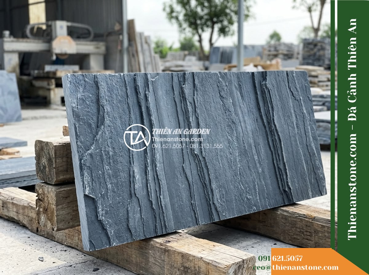 Đá Ông Phú (Tấm lớn 60x120cm / ~150–300kg) | Chuyên ghép vách đứng, tạo mỏm đá nhô ra làm bệ đặt tượng hoặc đình/chùa thu nhỏ.