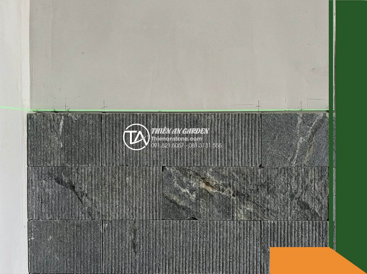 Đá răng lược bazan Lâm Đồng | Bazan xám sẫm Lâm Đồng | 10×50 cm