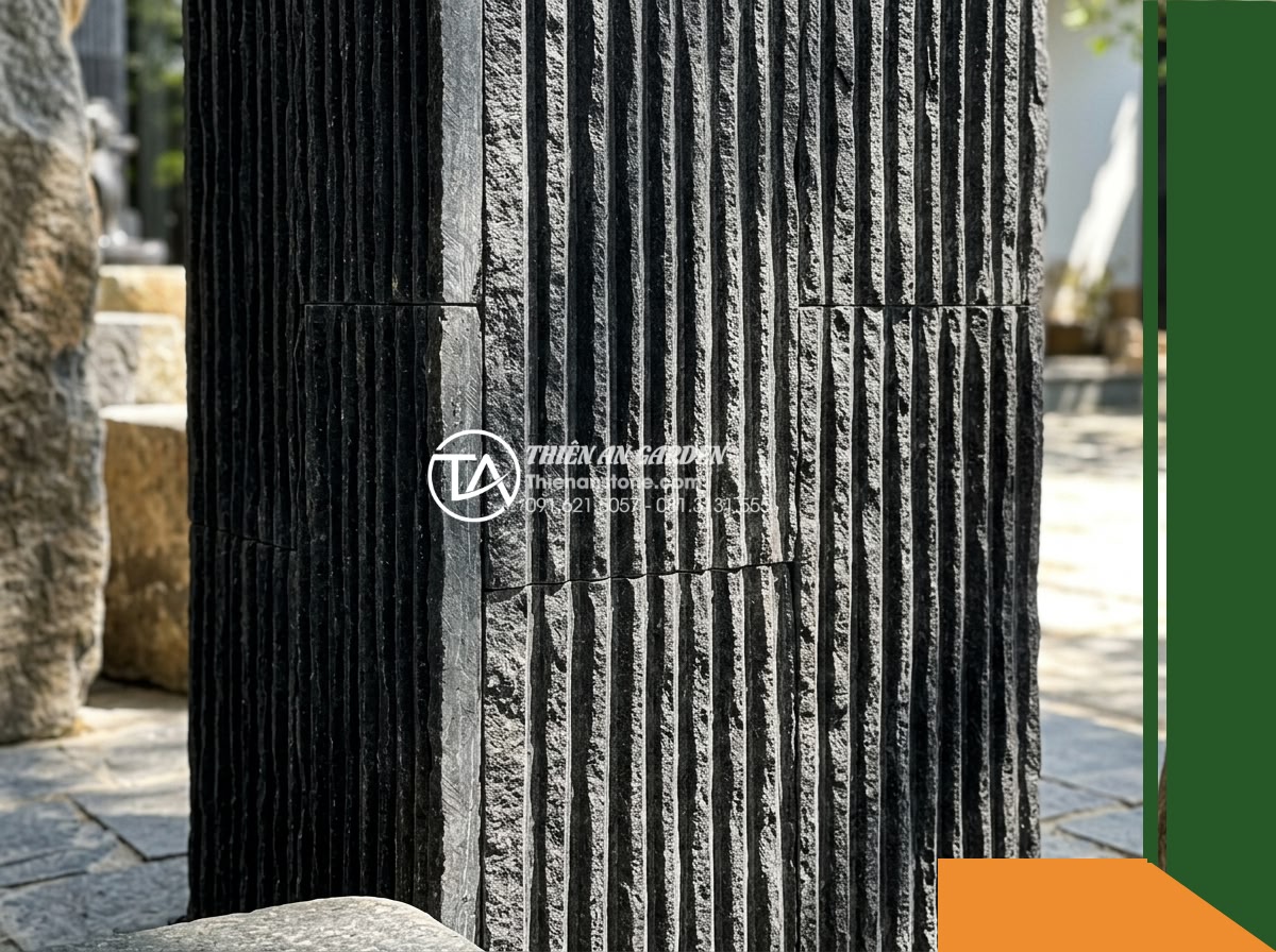 Đá răng lược đen chẻ tay Quảng Ngãi | Bazan đen Quảng Ngãi | 10×40 cm