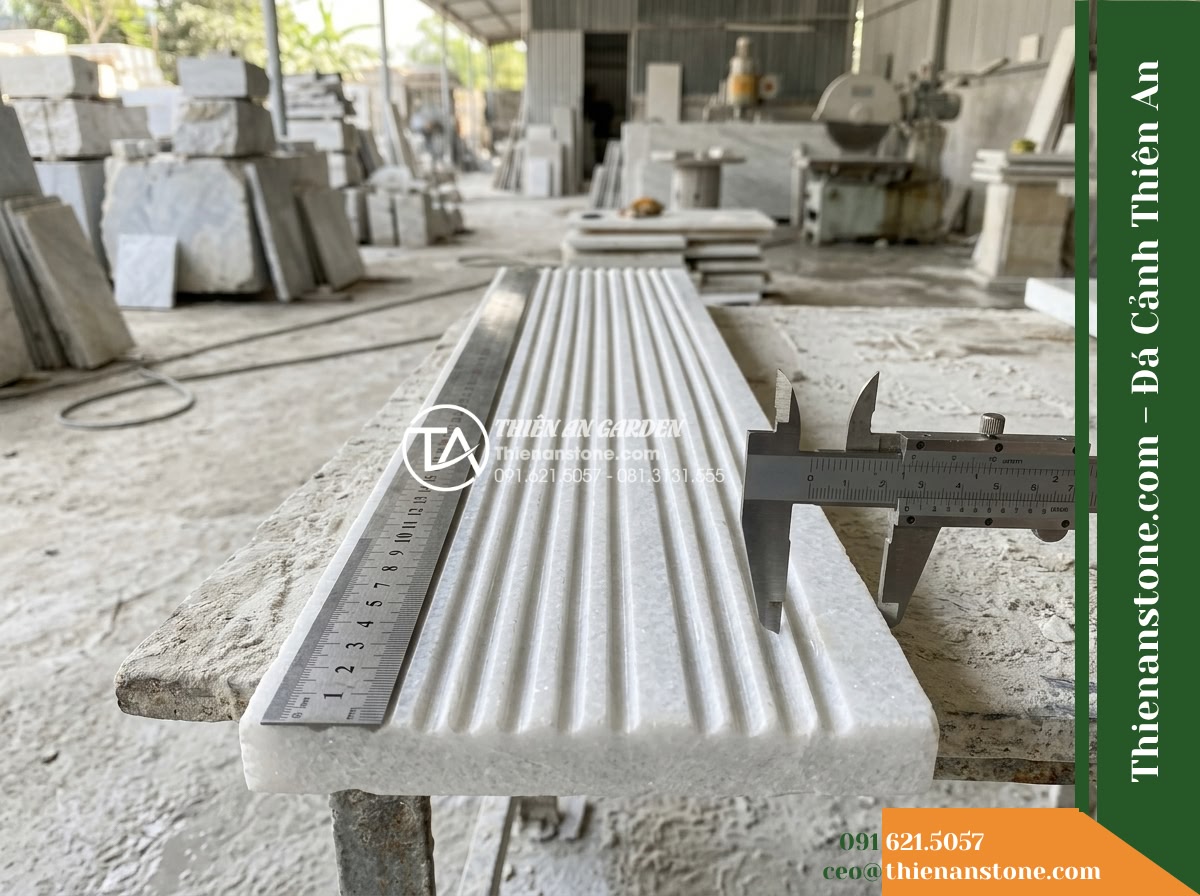 Đá răng lược trắng muối Yên Bái | Marble tinh thể trắng Yên Bái | 10×50 cm