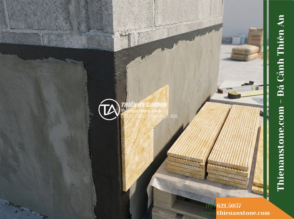 Đá răng lược vàng Nghệ An | Marble vàng Nghệ An | 10x50 cm - Hình 9 Đá răng lược vàng Nghệ An | Marble vàng Nghệ An | 10x50 cm - An architectural construction detail photo showing the edge and corner substrate