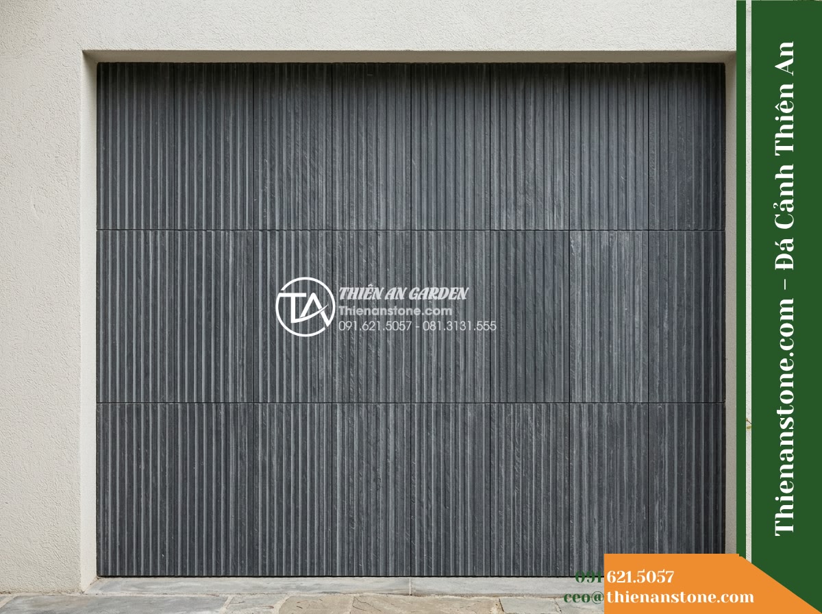 Đá răng lược xám đen Hòa Bình | Slate xám đen Hòa Bình | 10x50 cm - Hình 17 Đá răng lược xám đen Hòa Bình | Slate xám đen Hòa Bình | 10x50 cm - Direct front elevation view of 10x50 cm combed dark grey slate tile layout on an