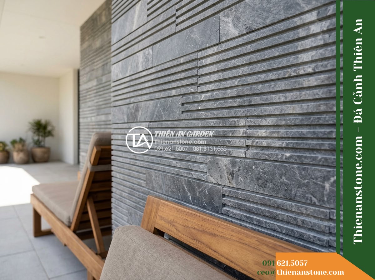Đá răng lược xám lông chuột Nghệ An | Marble xám Nghệ An | 10x50 cm - Hình 13 Đá răng lược xám lông chuột Nghệ An | Marble xám Nghệ An | 10x50 cm - The gray Nghệ An comb-tooth stone wall captured under bright indirect morning su