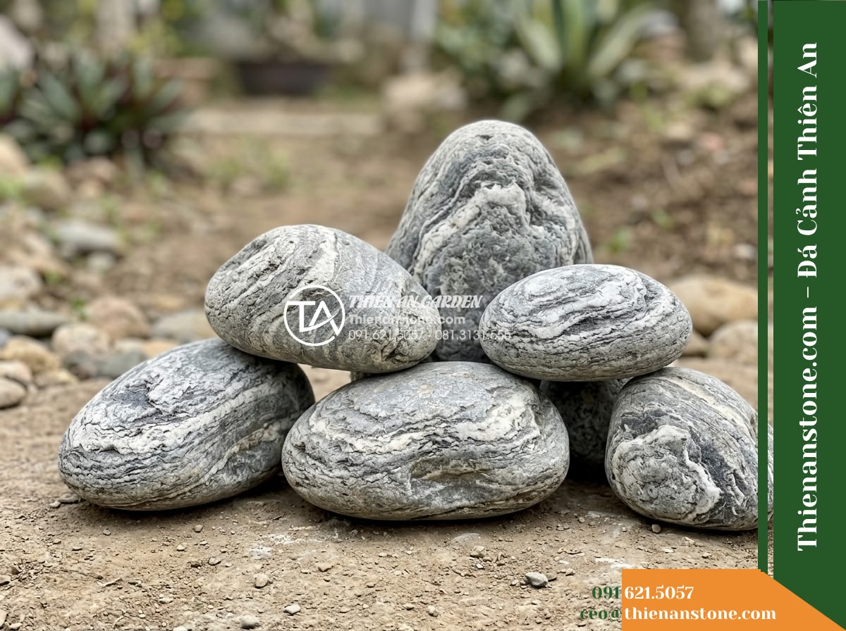 Đá Vân Vân Thạch (Cuội dăm 10–25cm) | Chuyên rải lòng hồ non bộ đại cảnh, tạo bãi cát sỏi quanh chân núi.