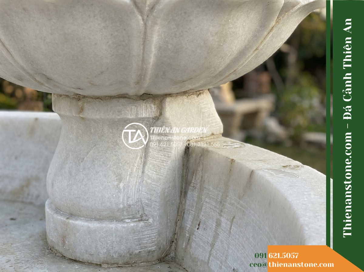 Đài Phun 3 Tầng Bát Sen Khắc Thủ Công, Bát D1.5m Cao 2.1m - Hình 4 Đài Phun 3 Tầng Bát Sen Khắc Thủ Công, Bát D1.5m Cao 2.1m - Angled side profile shot showing the transitional pillar connecting the middle t