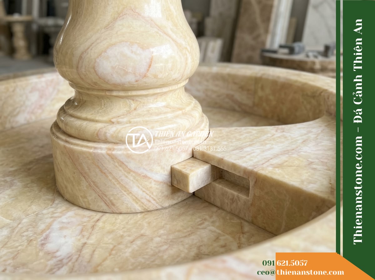 Đài Phun Vàng Bốt 3 Tầng Bo Viền, Bát D1.3m Cao 1.8m