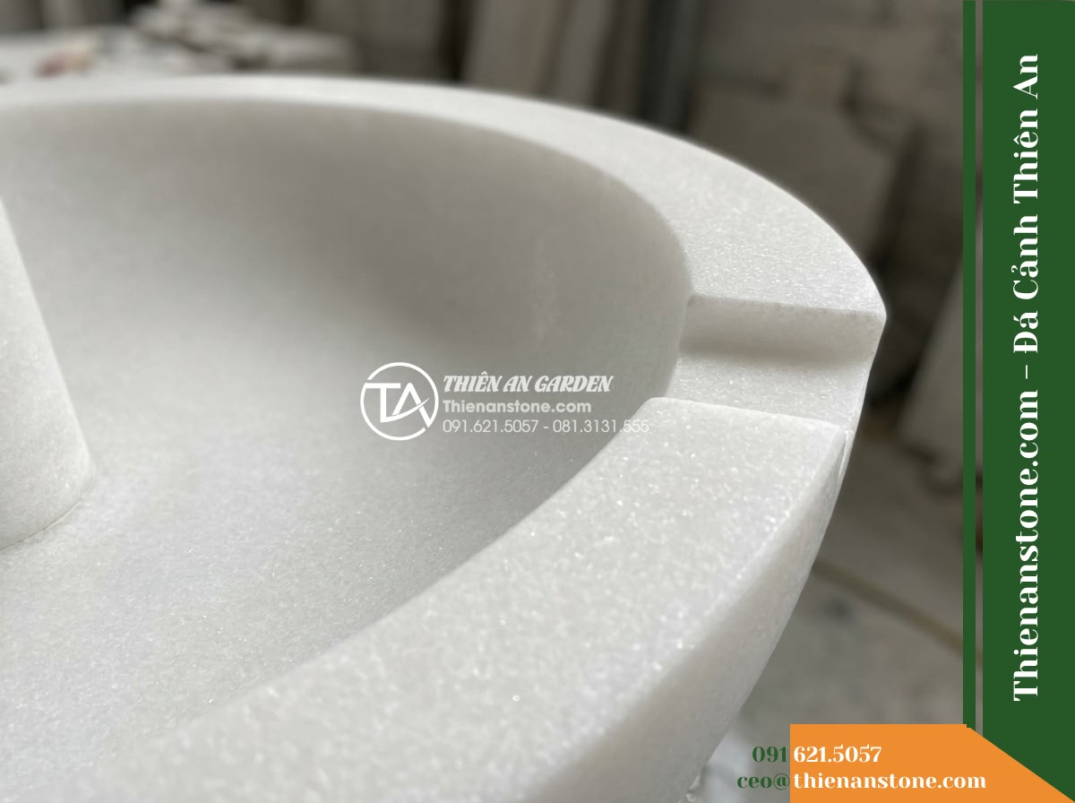 Đài Phun Xám Khói Vệt Cắt Tối Giản, Bát D1m Cao 1.3m - Hình 15 Đài Phun Xám Khói Vệt Cắt Tối Giản, Bát D1m Cao 1.3m - A functional close-up maintenance perspective highlighting the pristine inner ca
