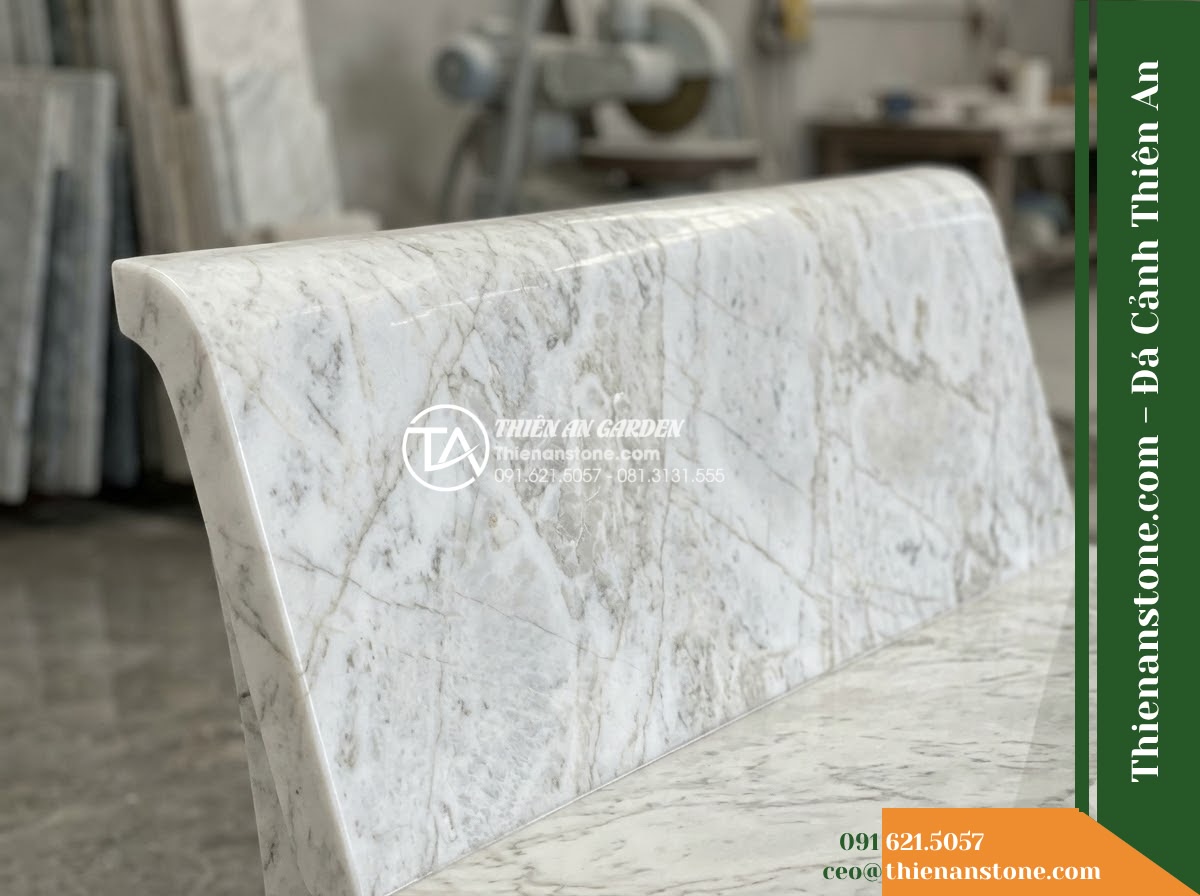 Ghế Đá Công Viên Có Tựa Nan Đông Đô 150x50x88cm – Đá Đen Cẩm Thạch