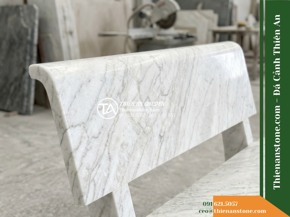 Ghế Đá Granite Nguyên Khối Khánh An – Kích thước 175 x 46 x 45 cm – Kiểu dáng mặt chữ nhật, chân khối chữ T. Chất liệu đá granite