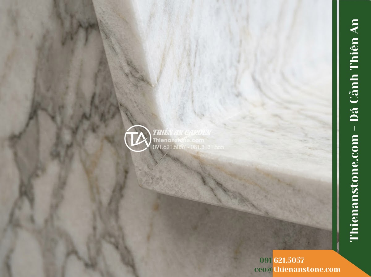 Ghế Đá Granite Nguyên Khối Minh Thành – Kích thước 165 x 46 x 45 cm – Kiểu dáng cạnh thẳng, hai đầu vát chéo nhẹ. Chất liệu đá granite