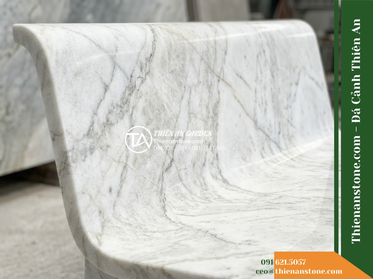 Ghế Đá Granite Nguyên Khối Thành Công – Kích thước 150 x 45 x 45 cm – Kiểu dáng mặt dày, chân trụ đôi tối giản. Chất liệu đá granite