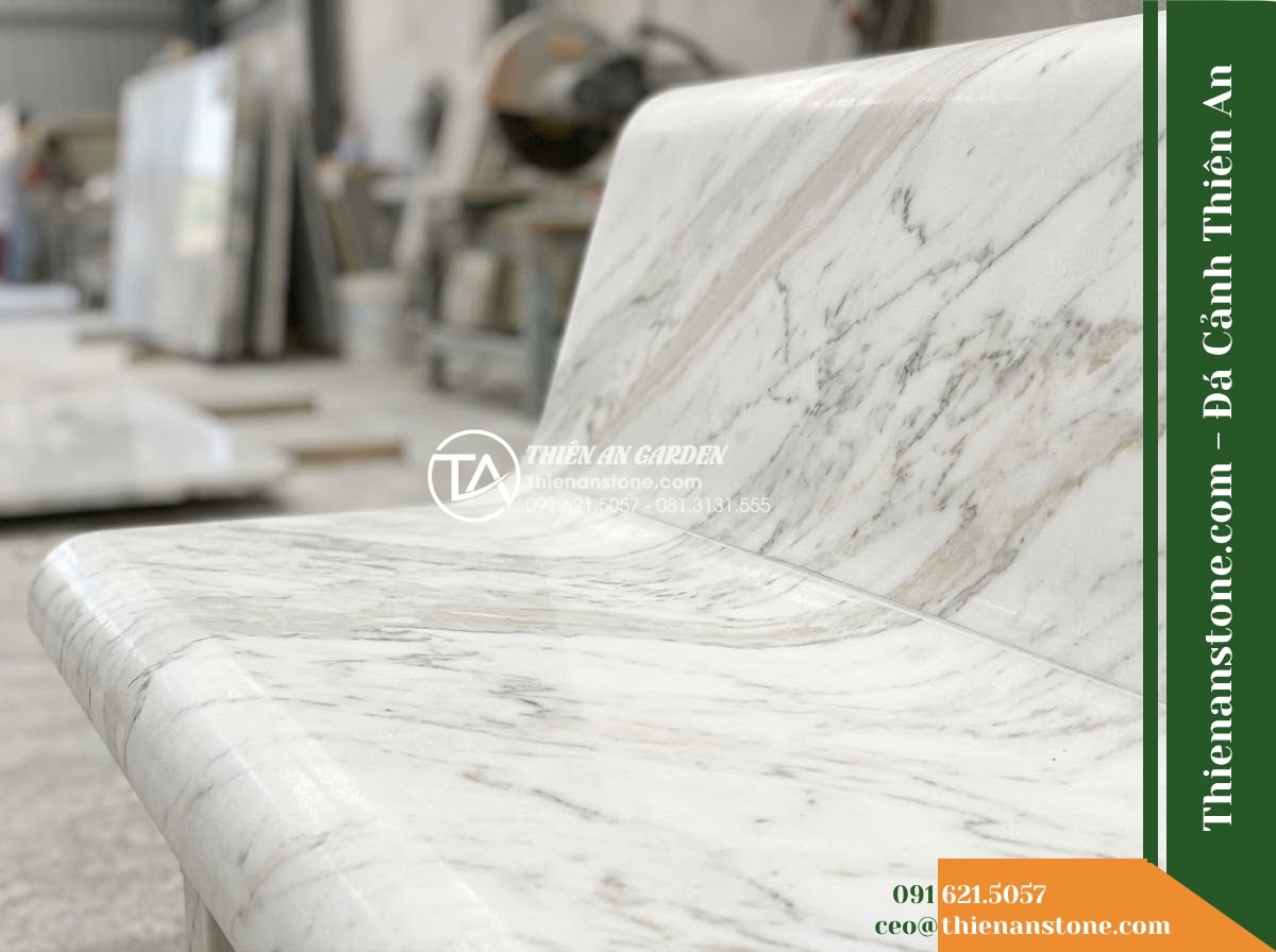 Ghế Đá Granite Nguyên Khối Thành Đạt – Kích thước 180 x 46 x 45 cm – Kiểu dáng cạnh vuông, chân chữ U liền khối. Chất liệu đá granite