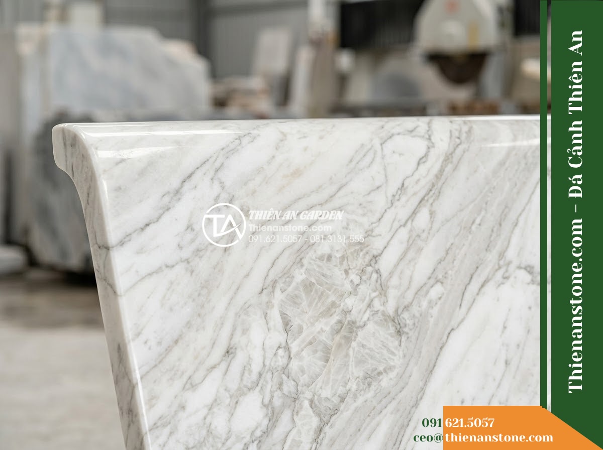 Ghế Đá Granite Nguyên Khối Thành Đạt – Kích thước 180 x 46 x 45 cm – Kiểu dáng cạnh vuông, chân chữ U liền khối. Chất liệu đá granite