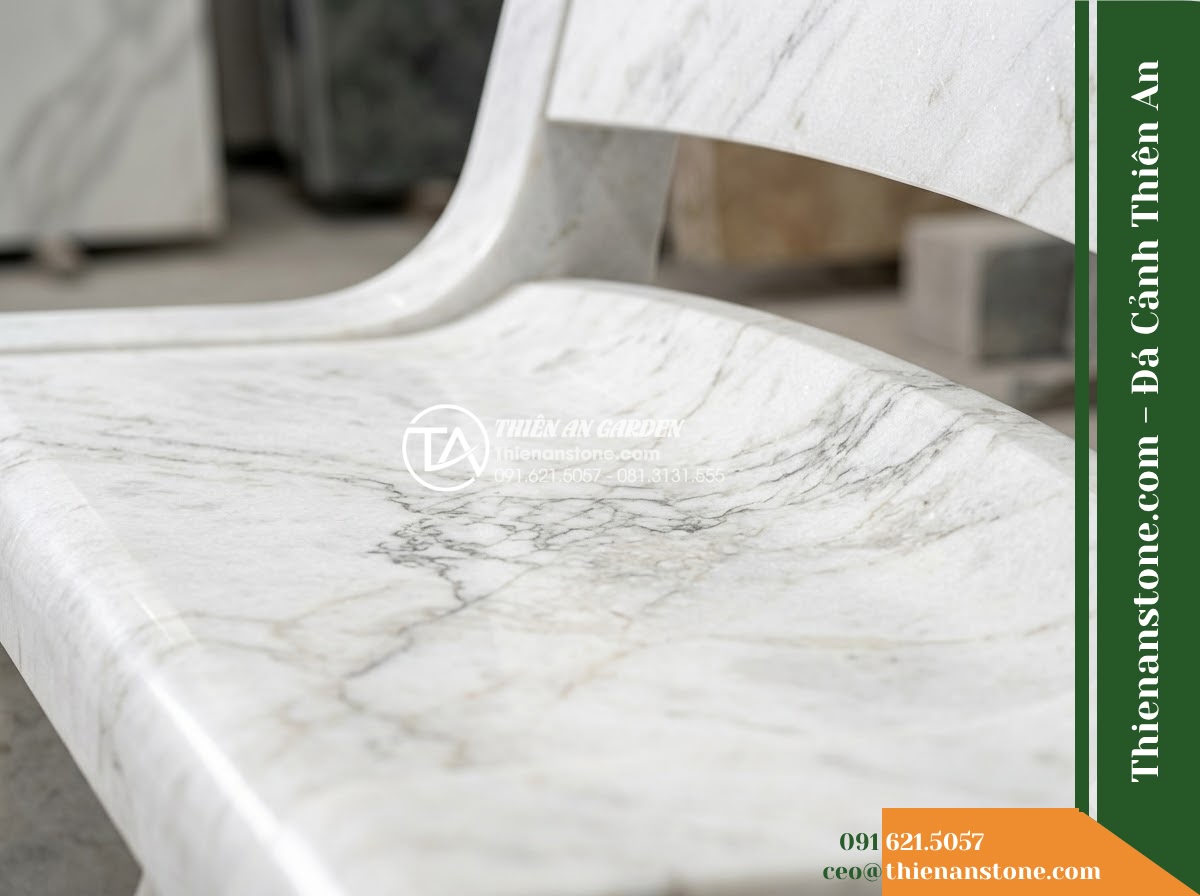 Ghế Đá Granite Nguyên Khối Vạn Phúc – Kích thước 190 x 48 x 45 cm – Kiểu dáng băng dài bo góc, chân khối vuông. Chất liệu đá granite - Hình 6 Ghế Đá Granite Nguyên Khối Vạn Phúc – Kích thước 190 x 48 x 45 cm – Kiểu dáng băng dài bo góc, chân khối vuông. Chất liệu đá granite - Showroom display of various natural granite stone benches at Da Canh Thien An, p