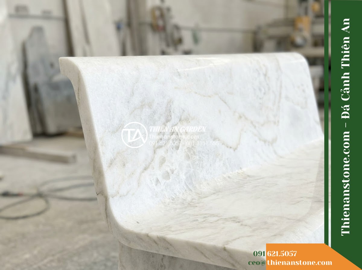 Ghế Đá Granito Nam Phúc – Kích thước 160 x 46 x 45 cm – Kiểu dáng băng không tựa, chân chữ T. Chất liệu đá granito (đá mài)