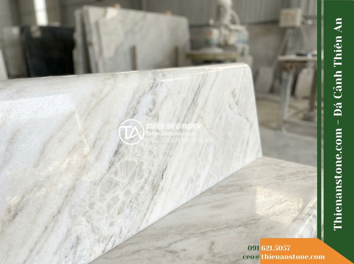 Ghế Đá Granito Nam Phúc – Kích thước 160 x 46 x 45 cm – Kiểu dáng băng không tựa, chân chữ T. Chất liệu đá granito (đá mài)
