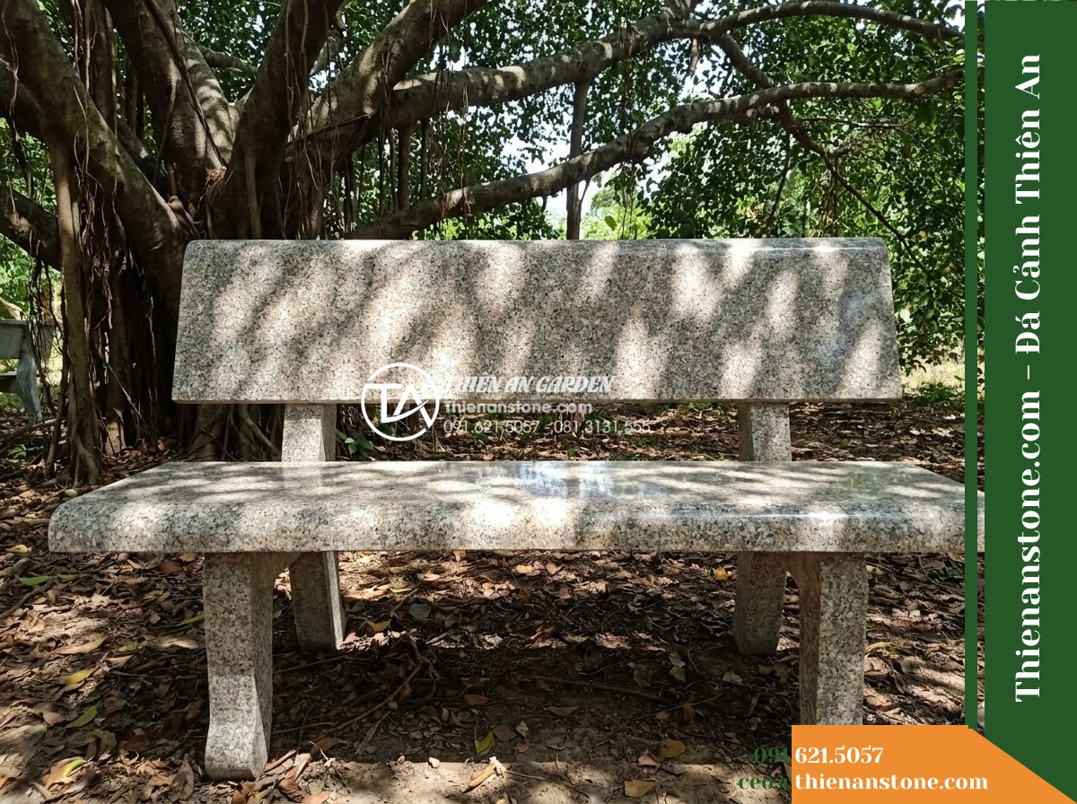 Ghế Đá Granito Trường An – Kích thước 150 x 45 x 45 cm – Kiểu dáng không tựa, mặt phẳng, chân chữ U. Chất liệu đá granito (đá mài)