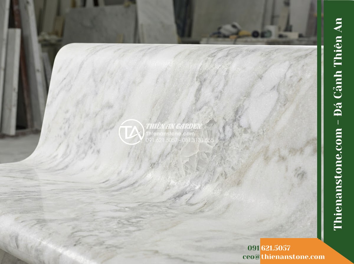 Ghế Đá Granito Trường An – Kích thước 150 x 45 x 45 cm – Kiểu dáng không tựa, mặt phẳng, chân chữ U. Chất liệu đá granito (đá mài)