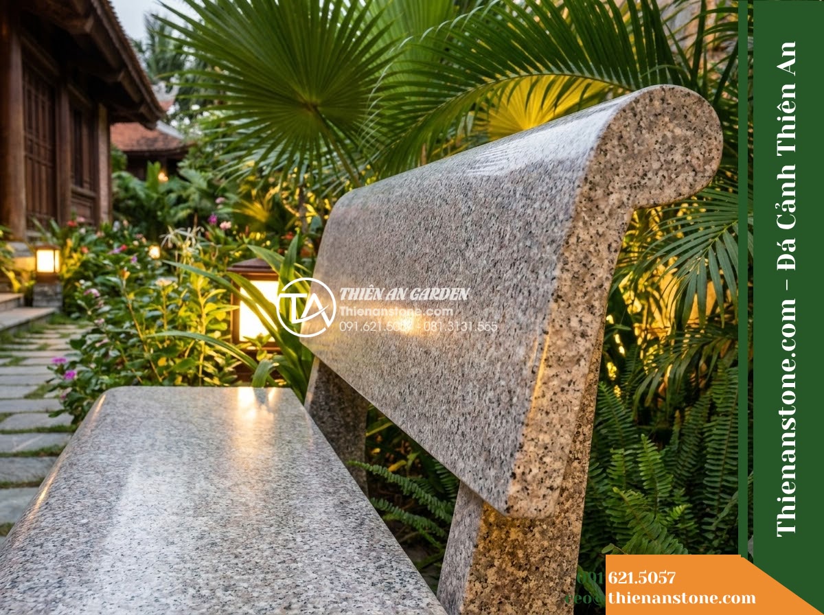 Ghế Đá Granito Trường Phúc – Kích thước 170 x 52 x 83 cm – Kiểu dáng tựa cao liền tấm, chân trụ vuông. Chất liệu đá granito (đá mài) - Hình 4 Ghế Đá Granito Trường Phúc – Kích thước 170 x 52 x 83 cm – Kiểu dáng tựa cao liền tấm, chân trụ vuông. Chất liệu đá granito (đá mài) - A granito polished stone stone bench integrated into a Vietnamese luxury resort