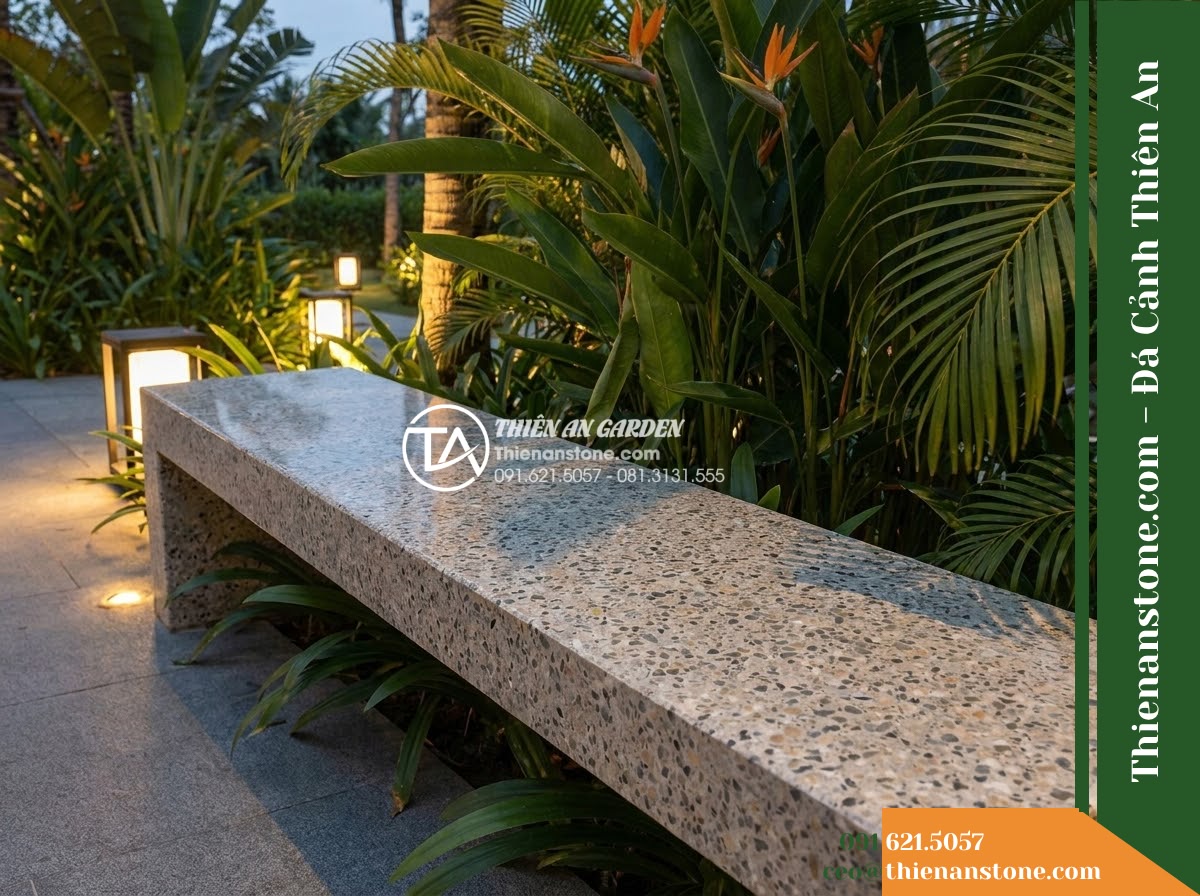 Ghế Đá Granito Vạn Thành – Kích thước 155 x 46 x 45 cm – Kiểu dáng không tựa, mặt dài thanh mảnh. Chất liệu đá granito (đá mài) - Hình 4 Ghế Đá Granito Vạn Thành – Kích thước 155 x 46 x 45 cm – Kiểu dáng không tựa, mặt dài thanh mảnh. Chất liệu đá granito (đá mài) - A granito polished stone stone bench integrated into a Vietnamese luxury resort