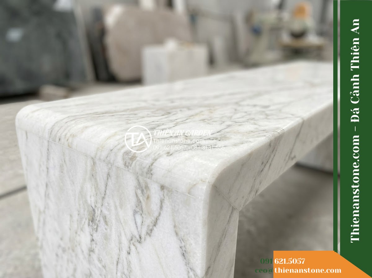 Ghế Đá Sân Trường Gieo Mầm – Kích thước 155 x 45 x 45 cm – Kiểu dáng băng dài không tựa, chân hộp. Chất liệu đá hoa cương