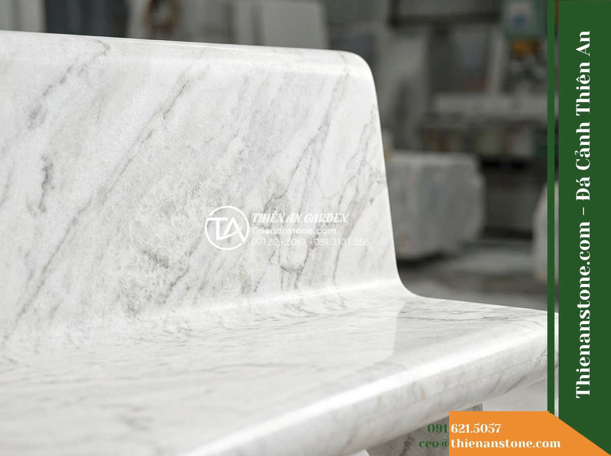 Ghế Đá Sân Trường Hoa Phượng – Kích thước 180 x 50 x 80 cm – Kiểu dáng có tựa thẳng, chân trụ chắc chắn. Chất liệu đá hoa cương